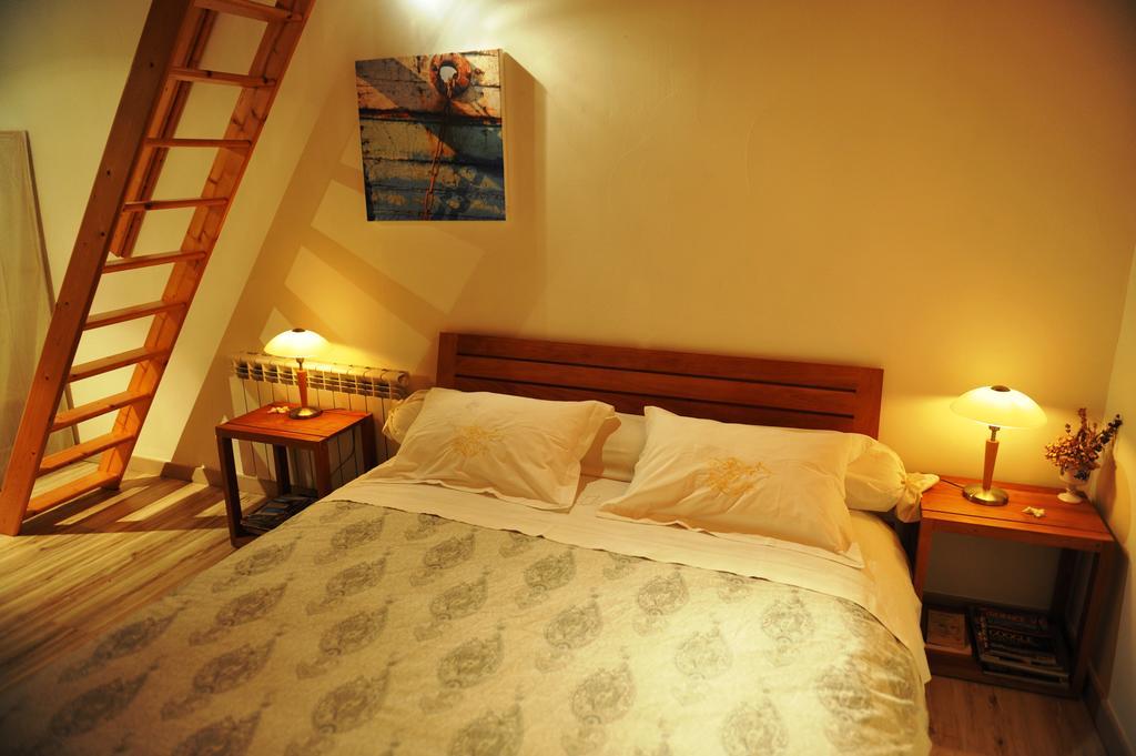 Chambres D'Hotes Le Puits D'Amour Mirandol-Bourgnounac ภายนอก รูปภาพ